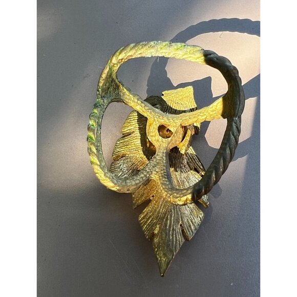 Vintage Gold Tone Leaf Scarf Holder With Rhinestone Accents - Picture 5 of 5